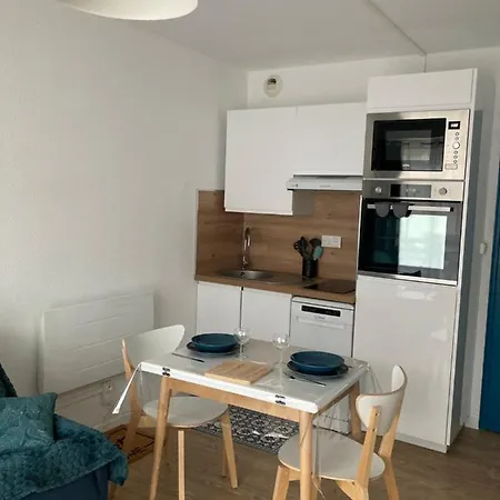 La Baie L'etoile, 4 Pers, Bord De Mer, Parking Prive, Mahon Apartment *